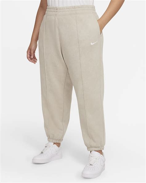 Nike Sportswear Collection Essentials Women's Fleece 